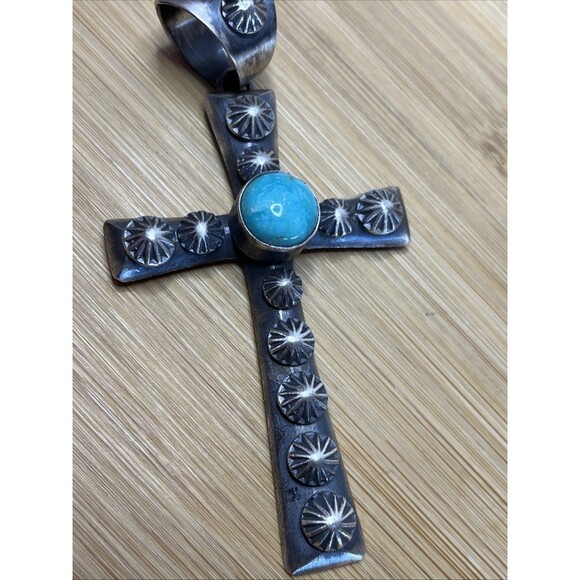 Chimney Butte Native American Sterling Cross Pendant Turquoise - Picture 4 of 9
